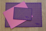 Schneidematte 3-lagig und selbstheilend - Farbe: Violett Pink - Gre: 450x600mm